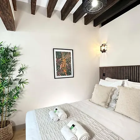Apartment Stunning 2 Bedroom In The Marais