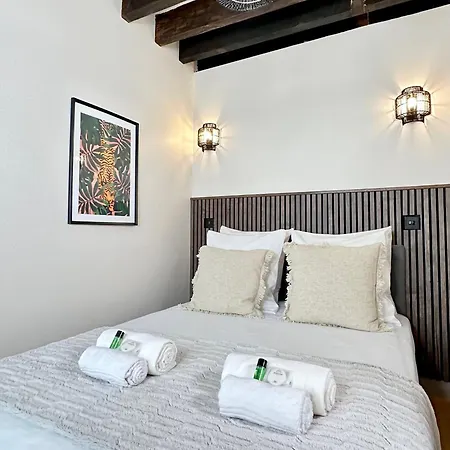 Appartamento Stunning 2 Bedroom In The Marais